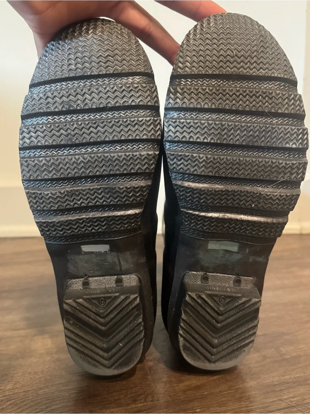 Hunter mid boot